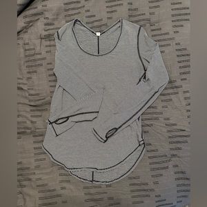 Lululemon long sleeve tee